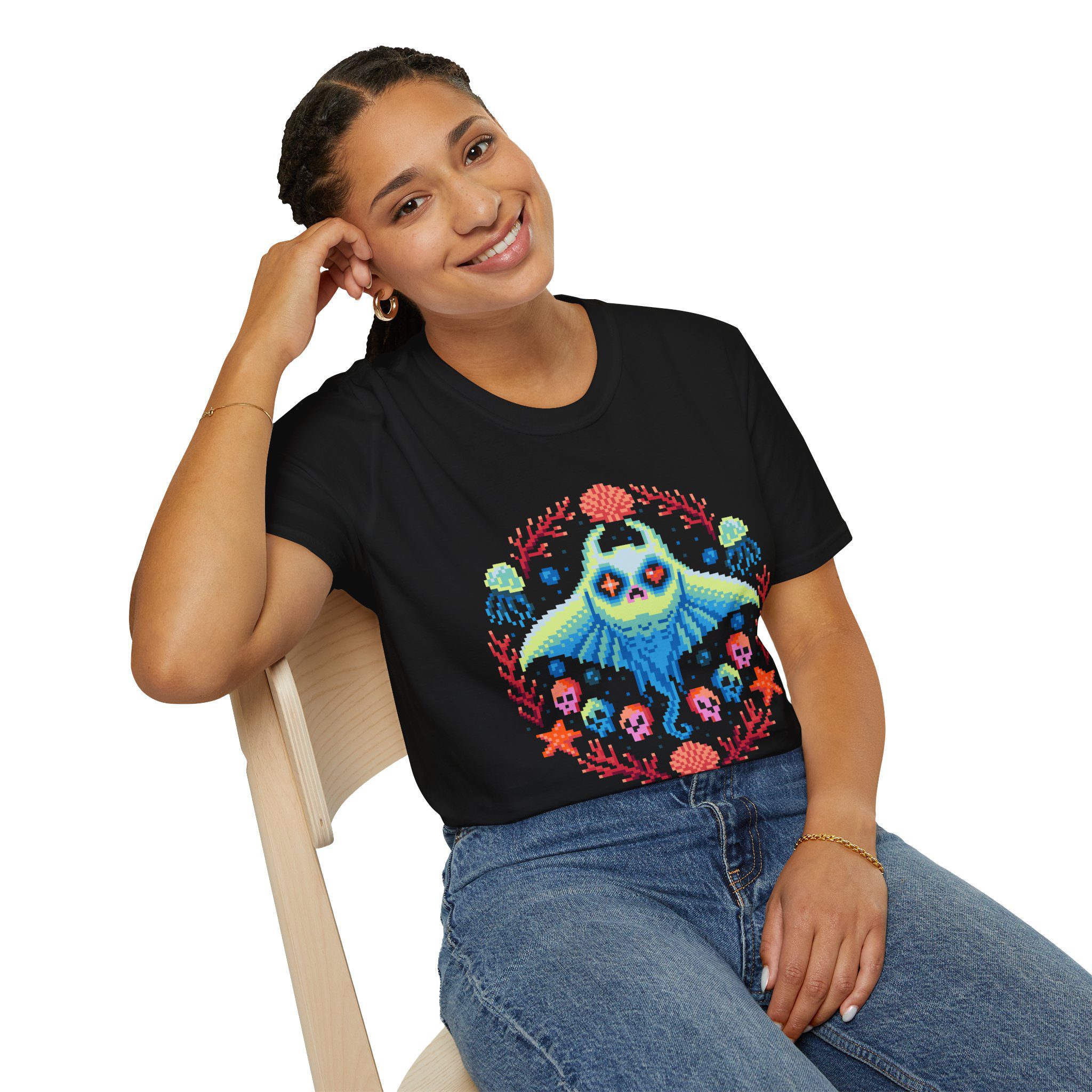 Manta Ray Unisex T-Shirt - Image 9